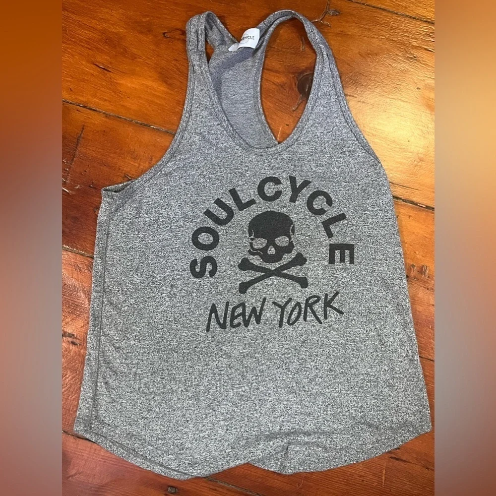 Soul Cycle New York gray racer back tank top skull women’s size small - Picture 1 of 2
